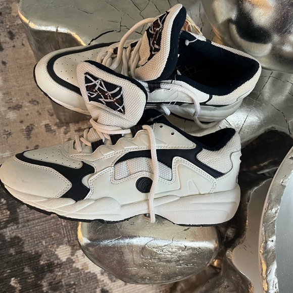 Vintage Rawlings all leather running shoes brand new with tags attached - Picture 7 of 17